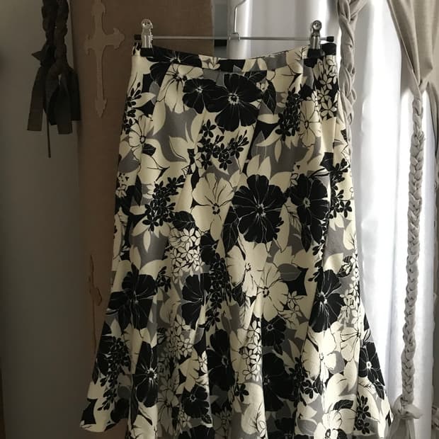 vintage pattern skirt