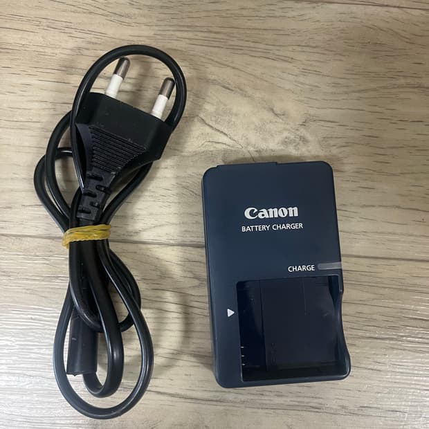 캐논 CB-2LVE 충전기