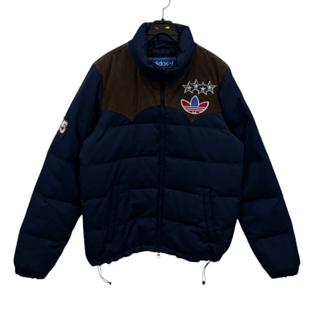 아디다스  다운패딩