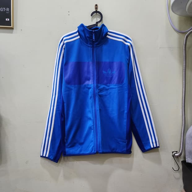 [100] adidas Originals 블루 트랙탑 져지