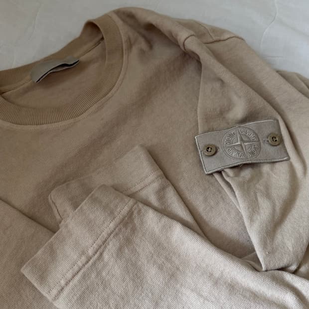 스톤아일랜드 고스트피스 맨투맨 XL