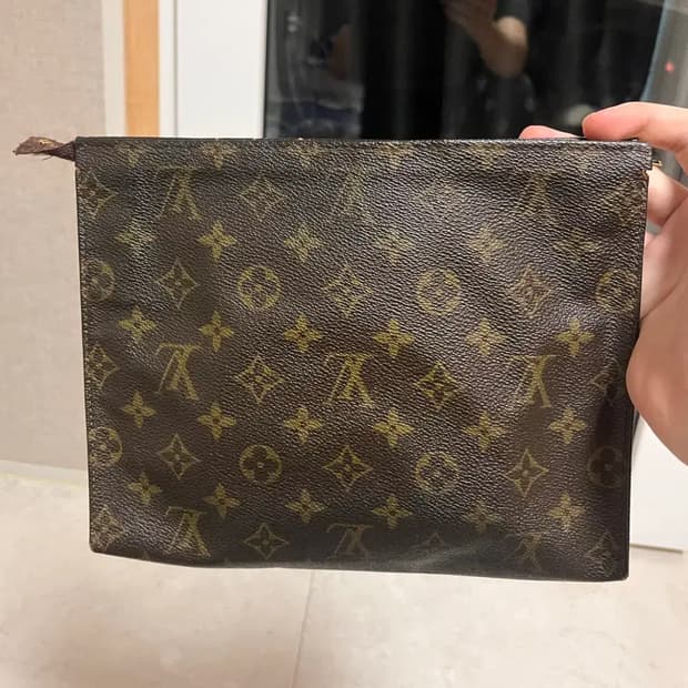 정품 루이비통 클러치백