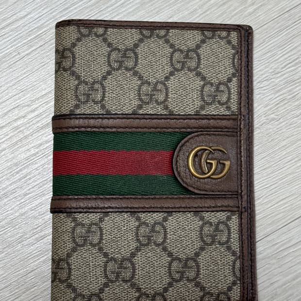 구찌 오피디아 여권 지갑