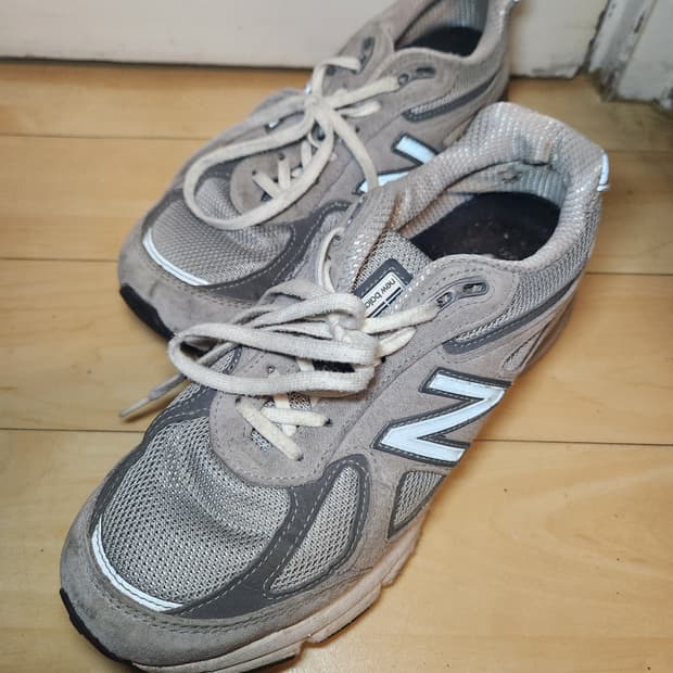 (255) 뉴발란스 990v4 그레이