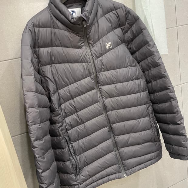 휠라 FILA 구스다운 경량 패딩 110 사이즈