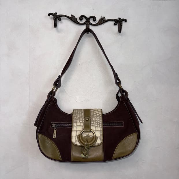 Esquire purple khaki calf fur buckle 숄더백