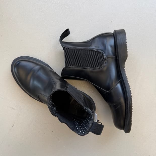 Dr. Martens Flora Chelsea Boots