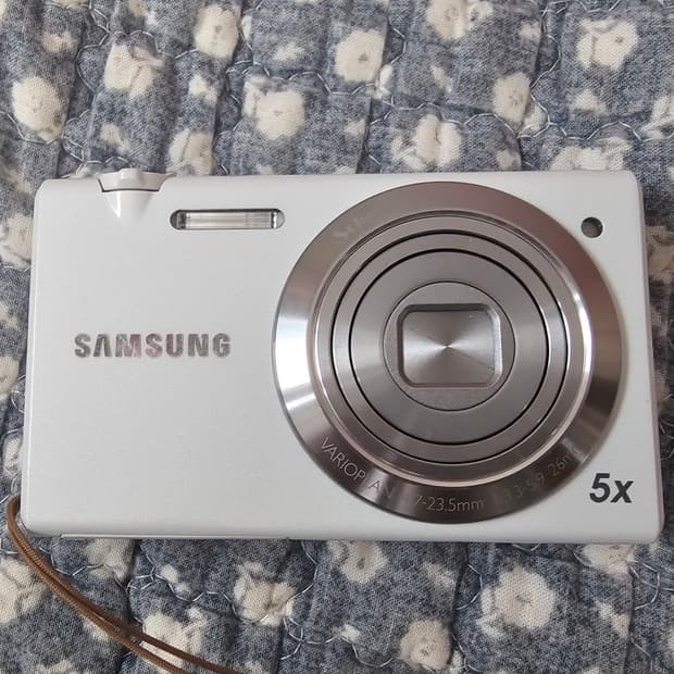 Samsung MV800 white⚪️