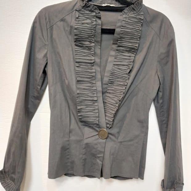 미우미우 블라우스 36