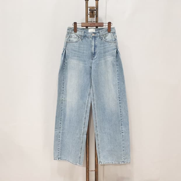 게스 LBL톤 사이드 핀턱 와이드 팬츠(26)