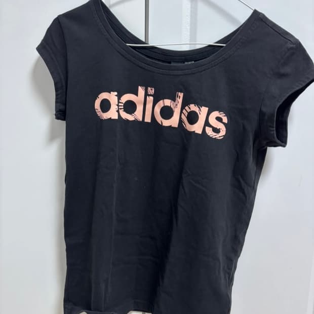 아디다스 반팔 티셔츠