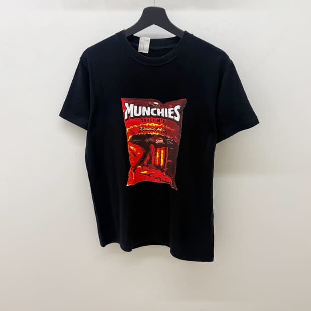 엔 할리우드 Munchies 티셔츠