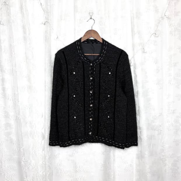 VINTAGE OUTER