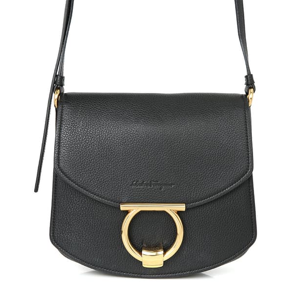 페라가모 간치니 미니백 마고 박스 플랩 크로스백 21H766