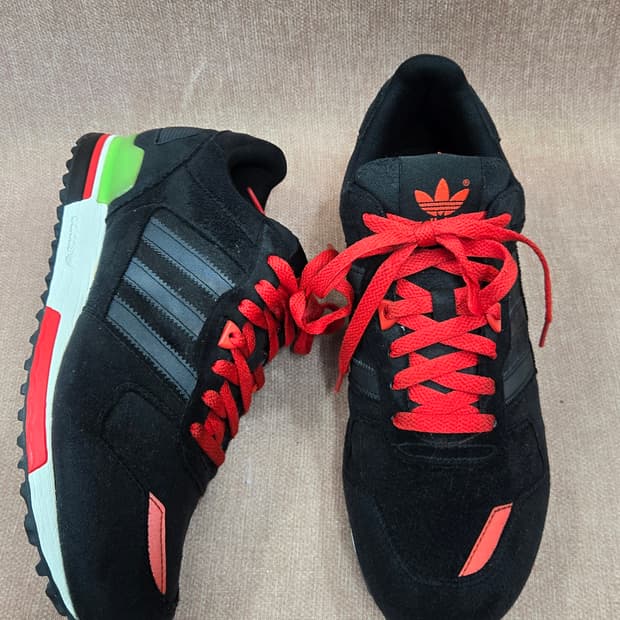 아디다스 280mm-  Zx700  스니커즈  운동화 