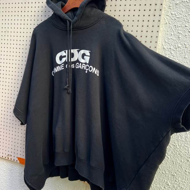 CDG COMME Des GARCONS PONCHO 꼼데가르송판초후드