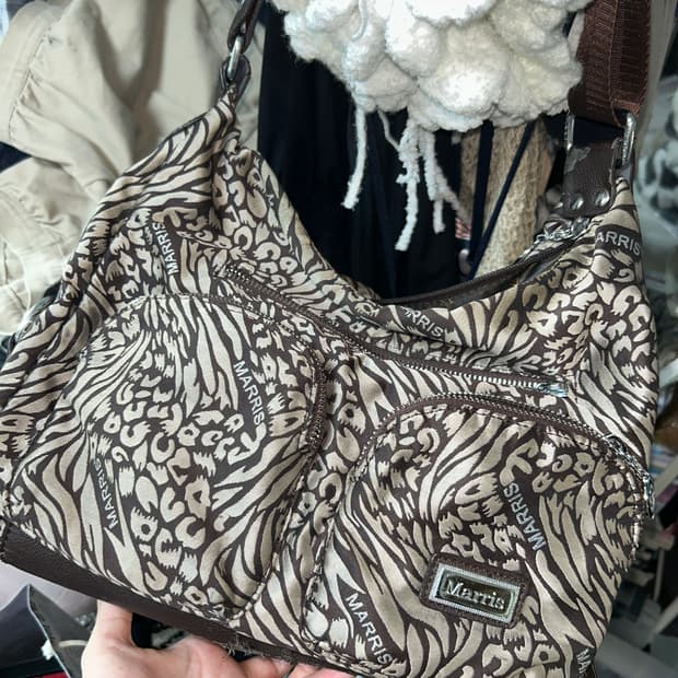 갸루 지브라 보부상백