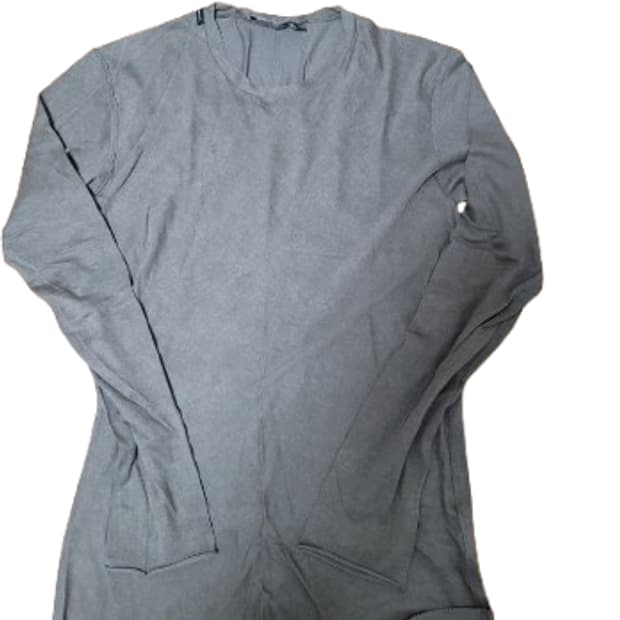 돌체 앤 가바나 슬림 컷아웃 롱슬리브 니트 디스트로이드 데미지