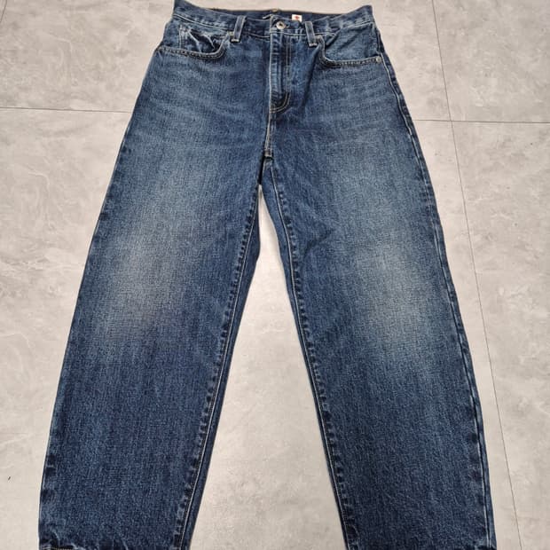 리바이스 배럴진