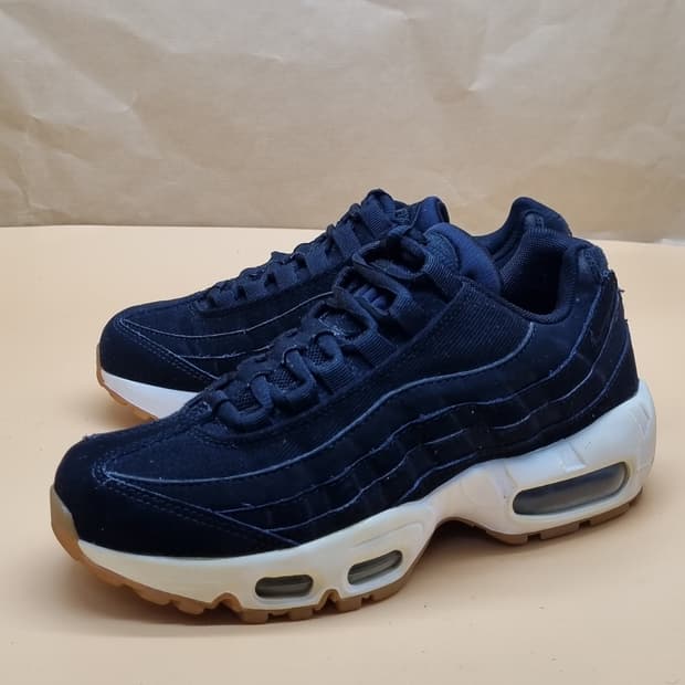 나이키 에어맥스95 블랙 여성운동화230 