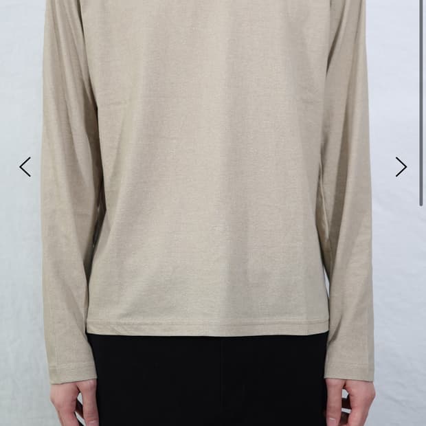 레스 롱슬리브 (sand) 2사이즈 구합니다