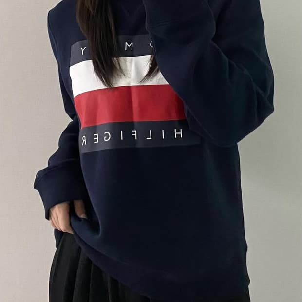 타미힐피거 맨투맨