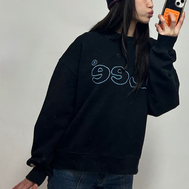 리 빅로고 오버핏 맨투맨 블랙