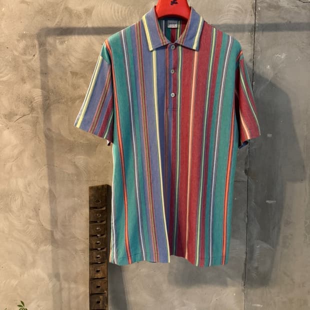 베네통 셔츠 100