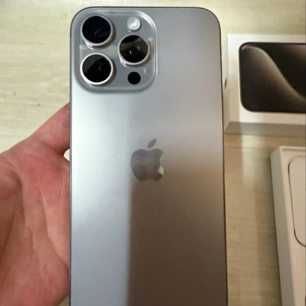 아이폰15프로맥스 256기가 네추럴티타늄