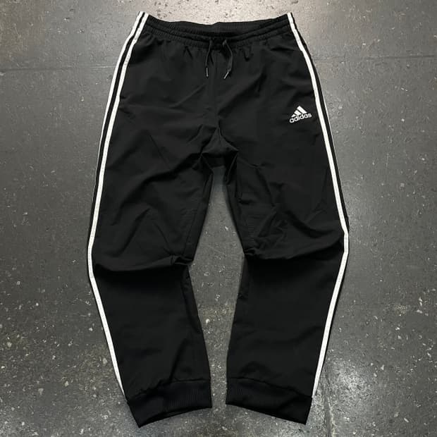 105 아디다스 나일론 팬츠