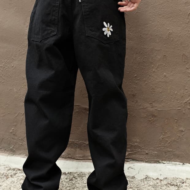 라브로스 배기진