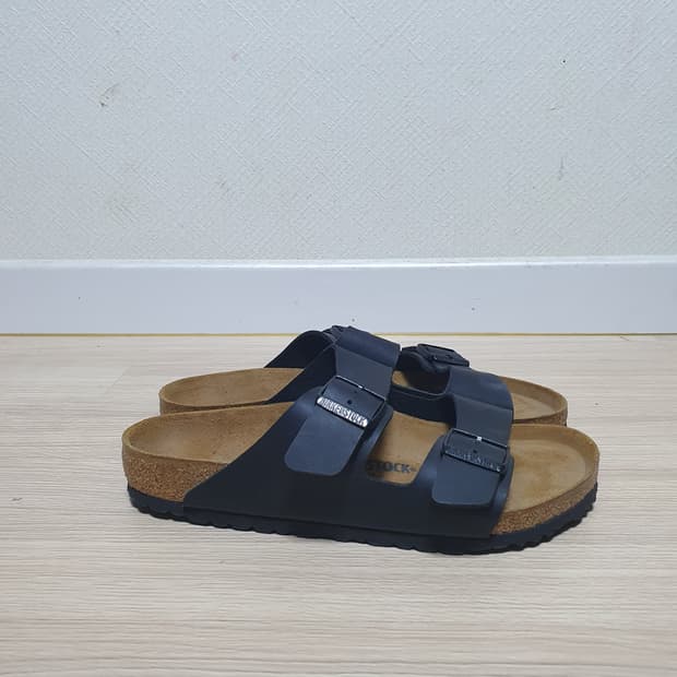 버켄스탁 아리조나 블랙 슬리퍼 280