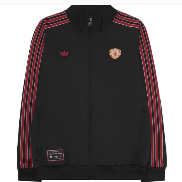 크림현재구매가36만원)아디다스맨유트랙탑 싸게팔아요