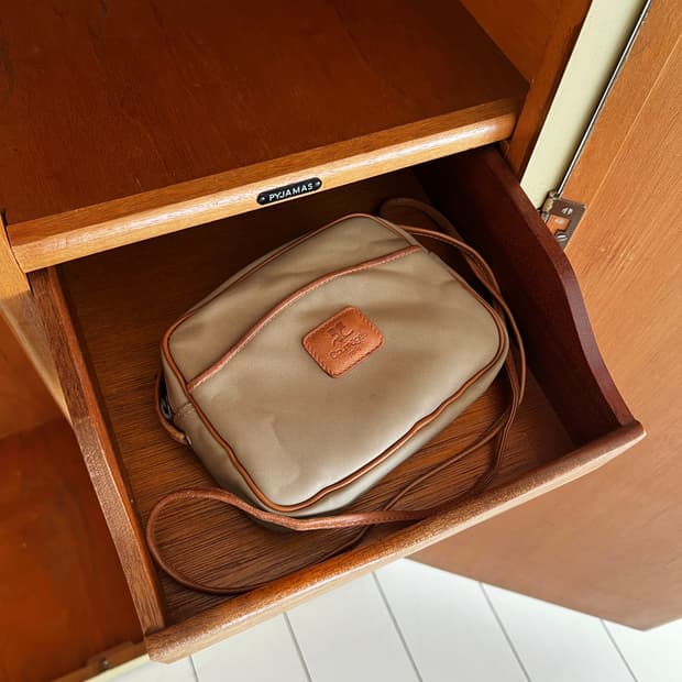 꾸레쥬 Courreges 크로스백