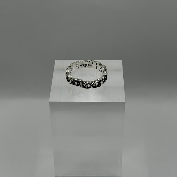 크롬하츠 반지 판매합니다. [ 크롬하츠 크롬 밴드링]