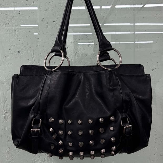 스컬프터 Metal Stud Tote Bag Black