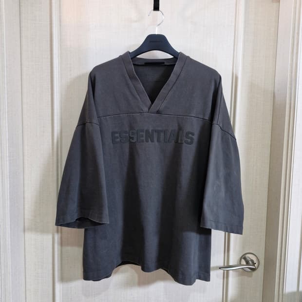 피어오브갓 에센셜 브이넥 긴팔 티셔츠 롱슬리브 차콜 L