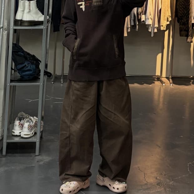 아베크롬비 AF 하이넥 딥브라운 니트 A2974