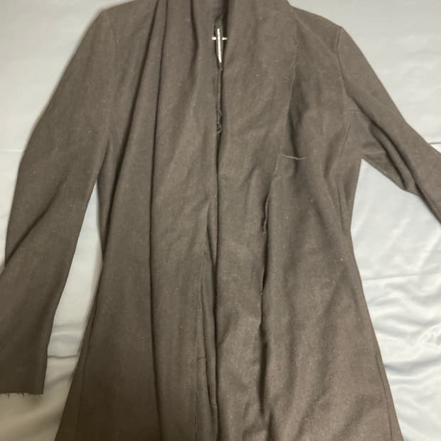 attachment 그런지컷 슬림 코트