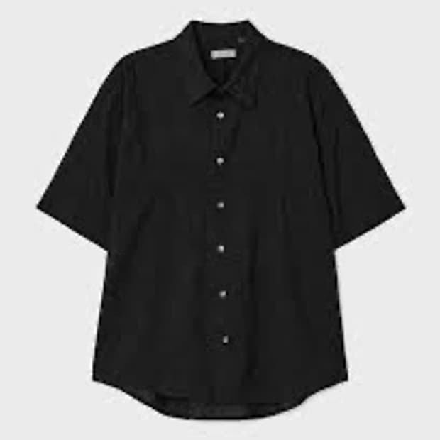 벨리에 호리존 숏 슬리브 셔츠 크리즈 블랙 105사이즈 팝니다