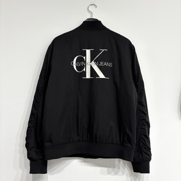 캘빈클라인 빅로고 봄버자켓 항공점퍼