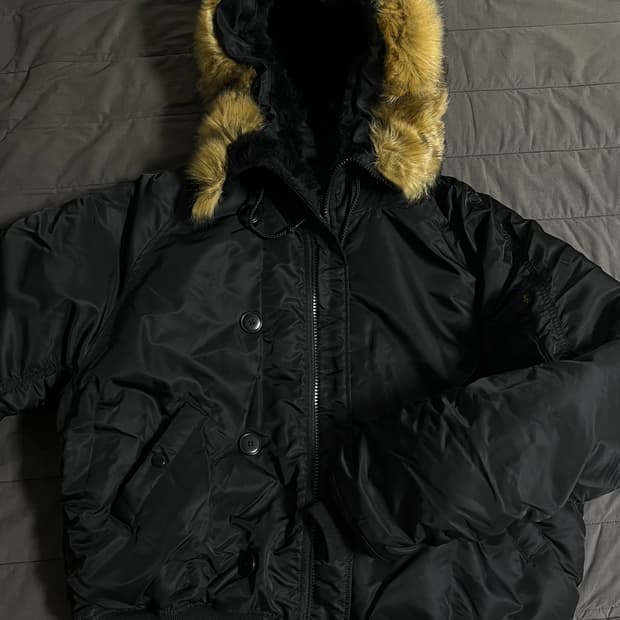 알파인더스트리 N-2B xl