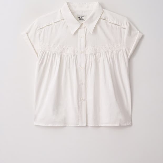 kair 카이르 Lace Trimming Shirt (Ivory)