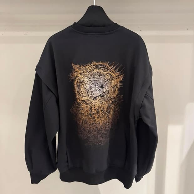 송지오 컬렉션 아크엔젤 메타 스웻셔츠