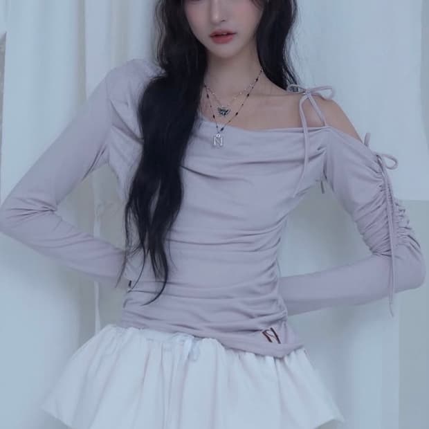 뉴얼린 캣츠드레이핑원숄더탑 판매해요