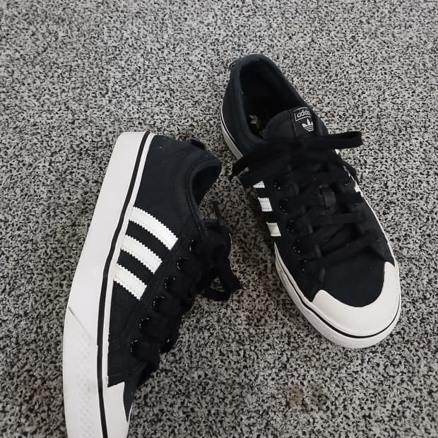 아디다스 니짜 로우 검흰 240