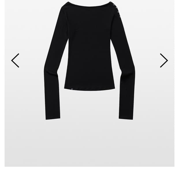 킴서울 OPEN SIDE BUTTON 롱슬리브 