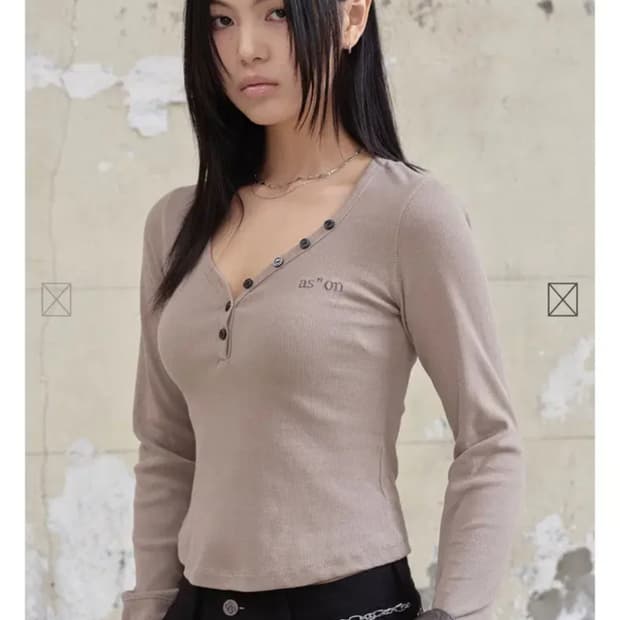 애즈온 티셔츠 버튼티 베이지