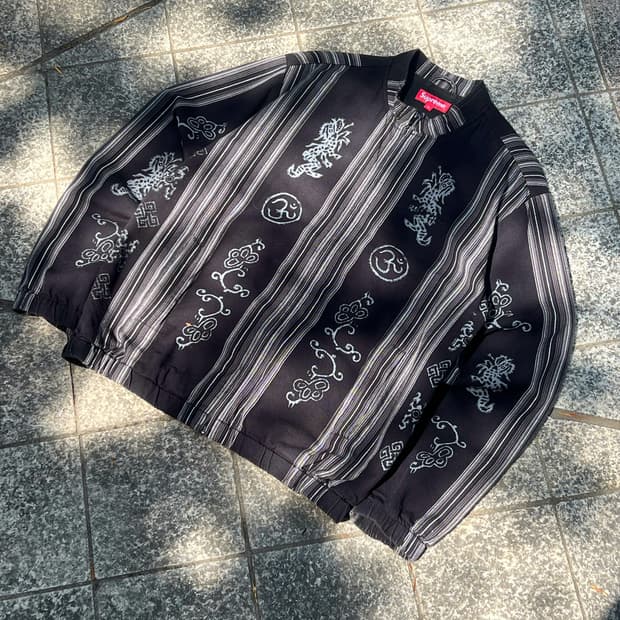 supreme 18ss Woven Batik Jacket 
