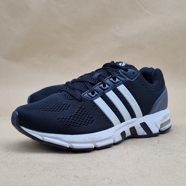 아디다스 이큅먼트 10  운동화250